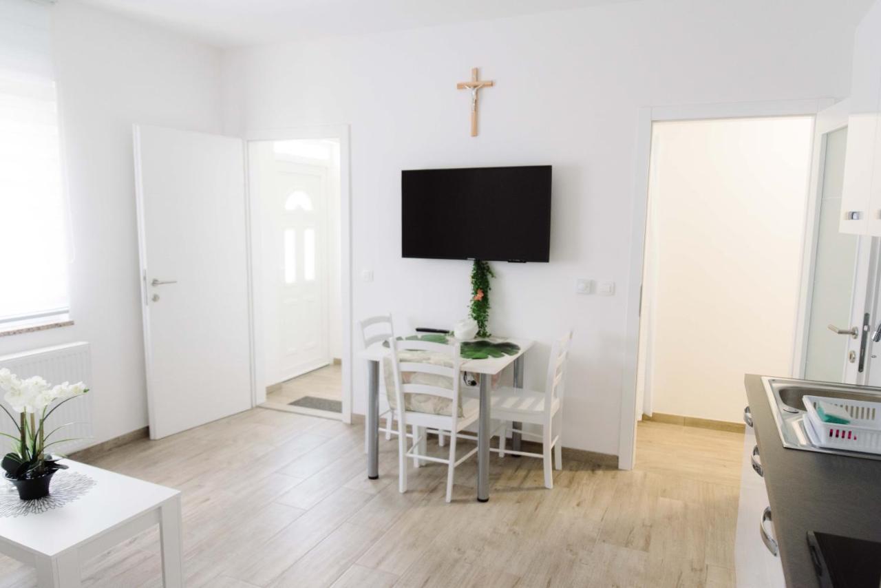 Ruza Apartmani Ζαντάρ Εξωτερικό φωτογραφία